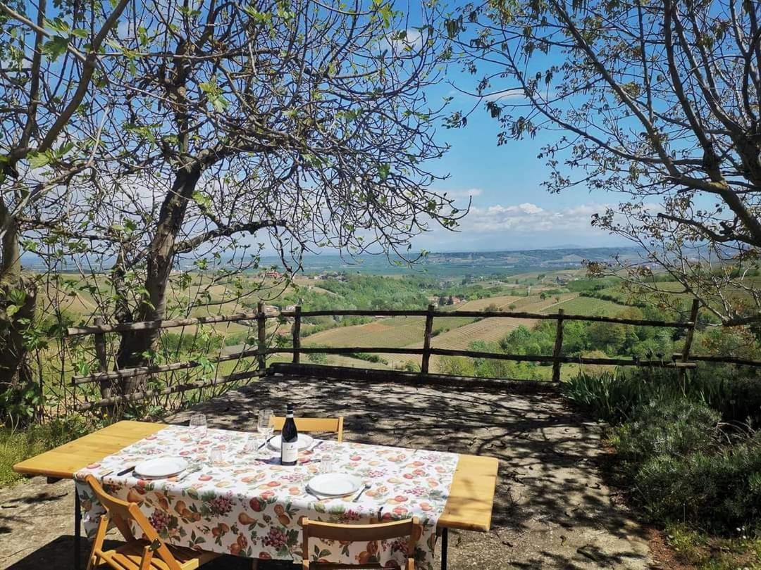 Cascina Valtignosa Camere Con Vigna Cassine Buitenkant foto