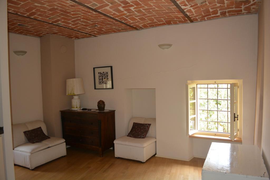 Cascina Valtignosa Camere Con Vigna Cassine Buitenkant foto